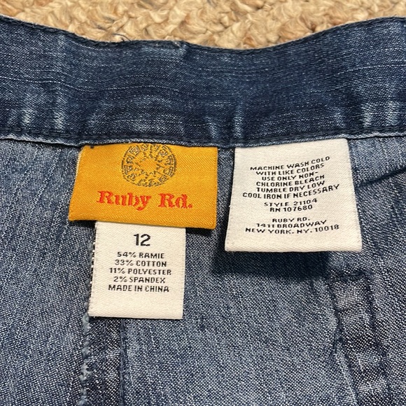 Ruby Rd jeans - Picture 2 of 4
